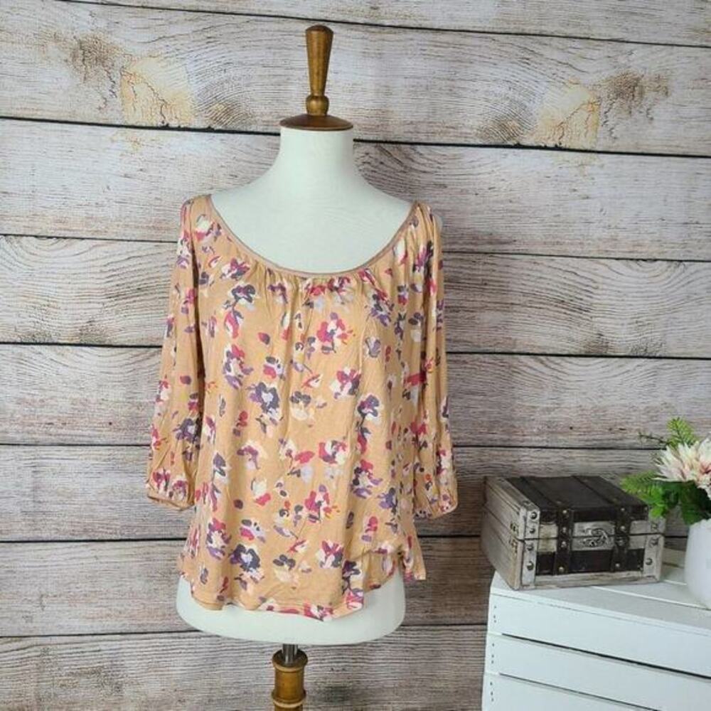 5/$25 LC Lauren Conrad Peach Floral Pleated‎ Top Size Extra Small